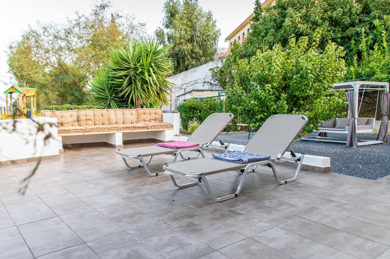 Chic & Spacious House In Rodia Heraklion Esterno foto